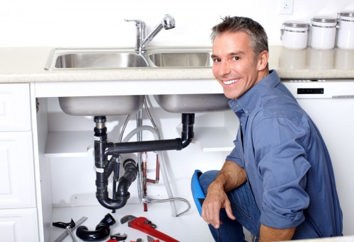 Pomona, CA, faucet repair by licensed, practiced local plumbers.